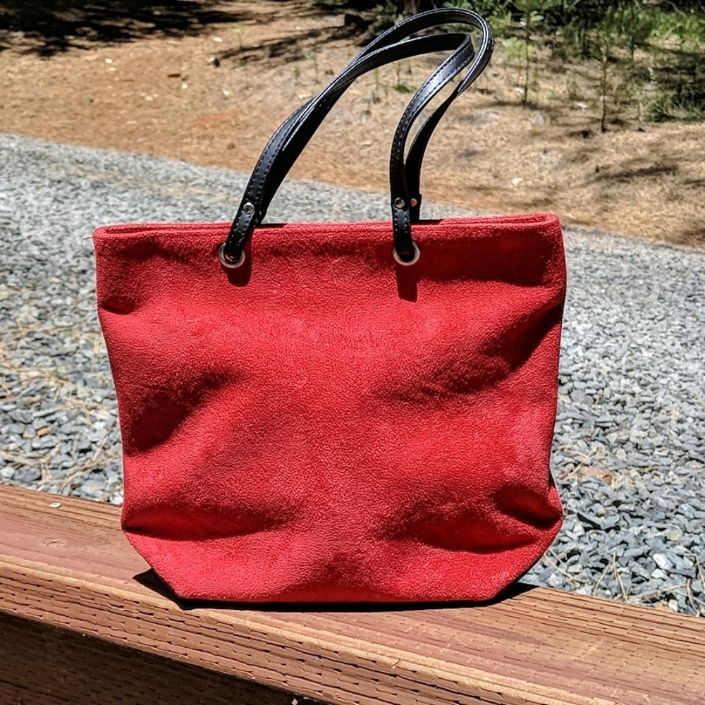 Small Red Handbag tote with organizor